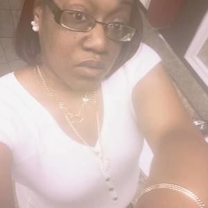 Meet your Posher, Latesha